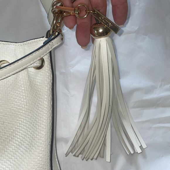 Aldo White W/Gold Woven Drawstring Bucket Bag Cross Body Convertible Top Handle - Picture 8 of 16